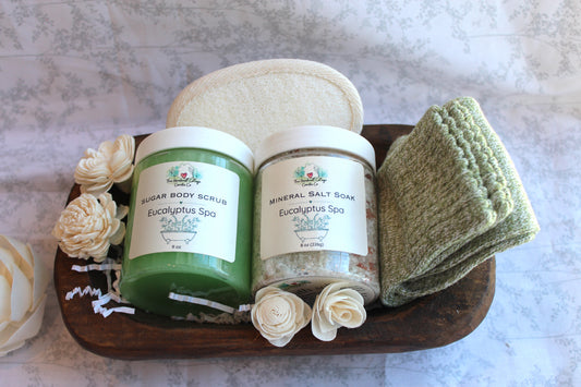 Rustic Dough Bowl Eucalyptus Bath Gift Set